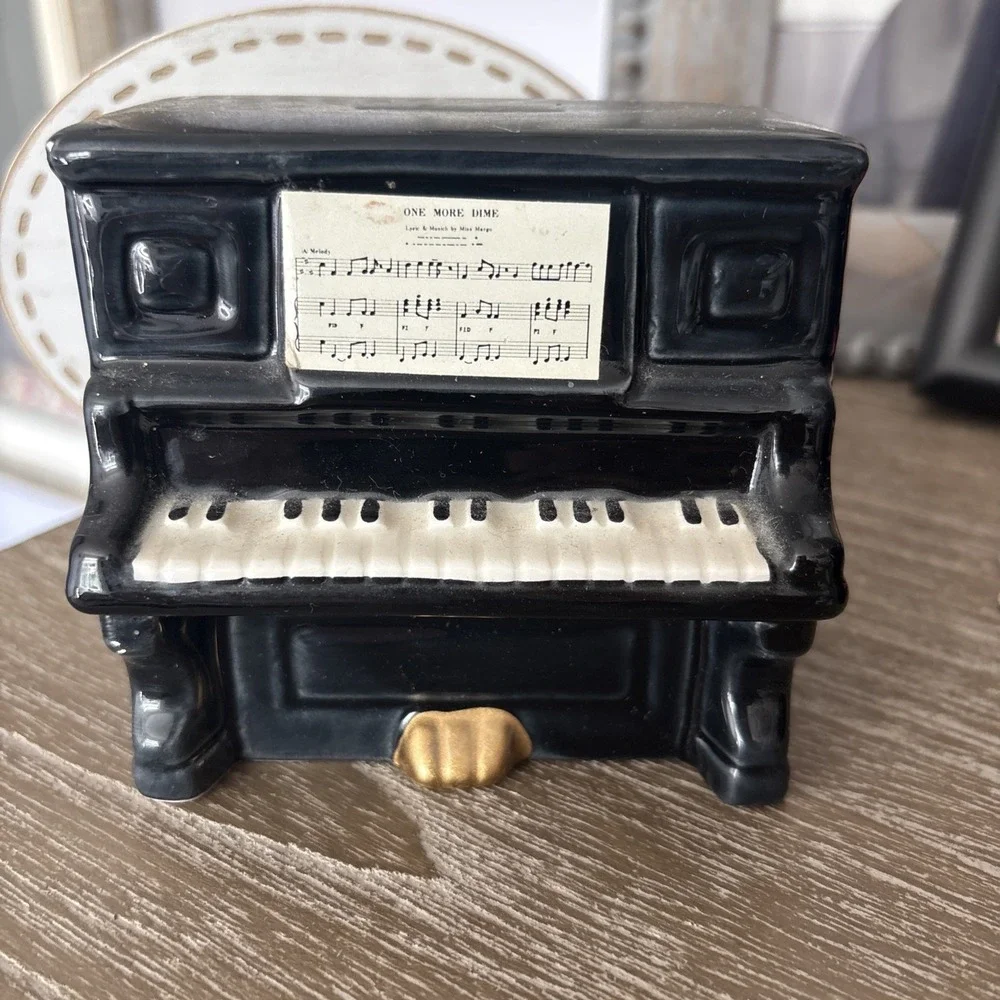 Vintage 5 And Dime Inc Korea Piano Bank One More Dime Ceramic Stopper